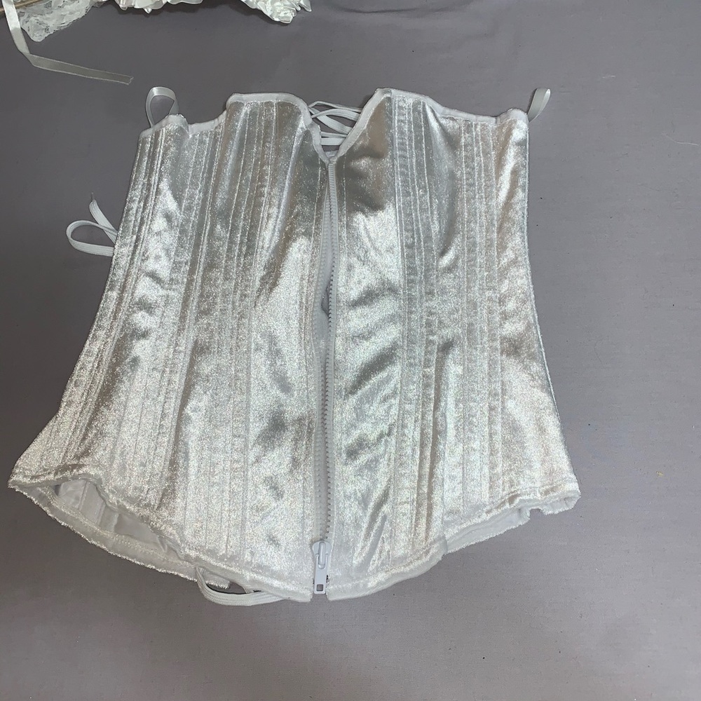 Corset brand new
